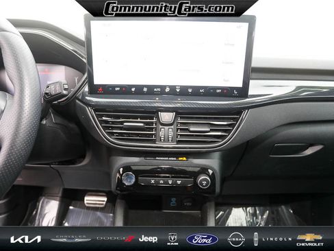 Used 2023 Ford Escape ST-Line w/ Tech Pack #1 image 16