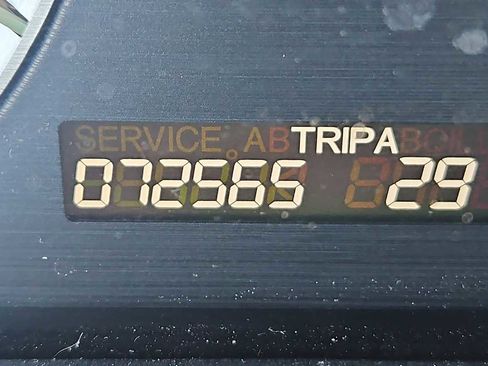 Used 2010 Honda Accord EX-L image 10