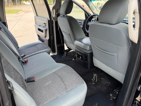 Used 2016 RAM 1500 Big Horn AWD/4WD image 25