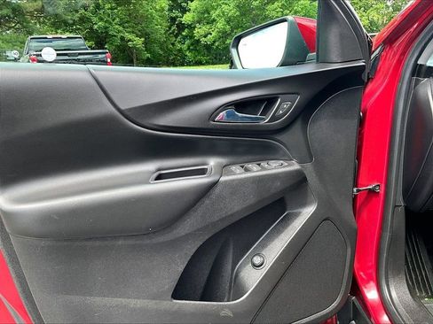 Used 2018 Chevrolet Equinox LT AWD/4WD image 9