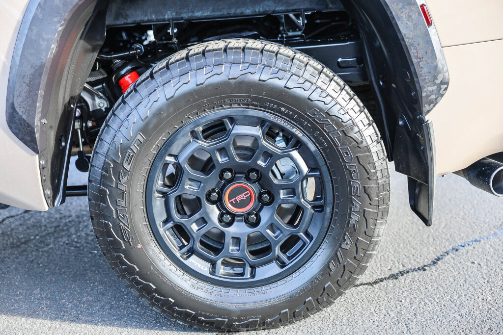 Used 2025 Toyota Tundra TRD Pro AWD/4WD image 28