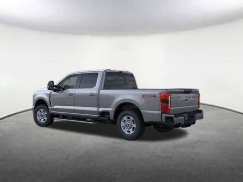 New 2026 Ford F250 XLT w/ XLT Premium Package image 4