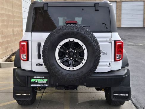 Used 2023 Ford Bronco Black Diamond w/ Sasquatch Package image 4