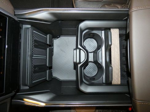 New 2025 RAM 1500 Limited image 22