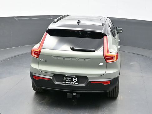 Used 2023 Volvo XC40 Recharge Ultimate image 37