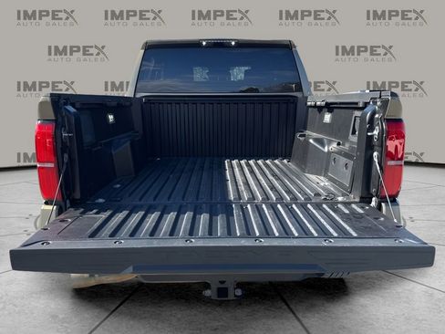 Used 2025 Toyota Tacoma TRD Sport image 28