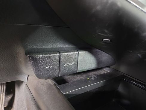 Used 2023 Toyota Camry XLE image 25