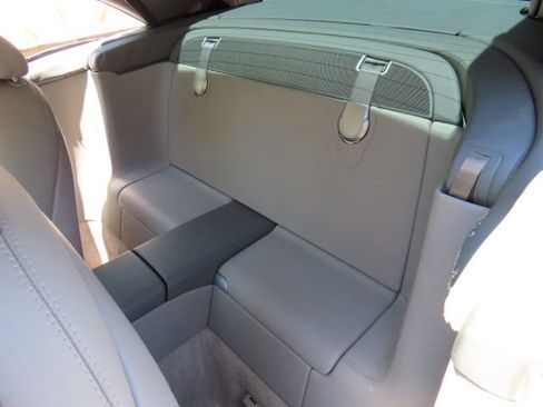 Used 2006 Mercedes-Benz SL 500 image 16