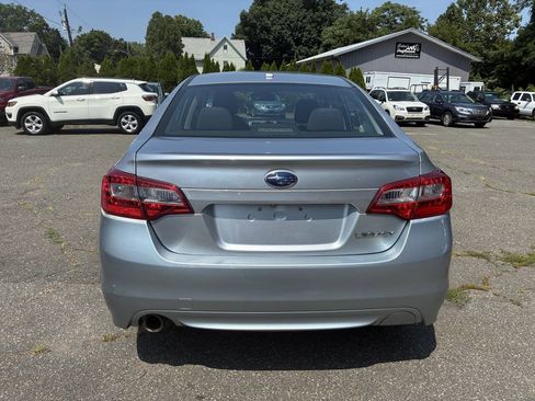 Used 2015 Subaru Legacy 2.5i Premium w/ Moonroof Package AWD/4WD image 4