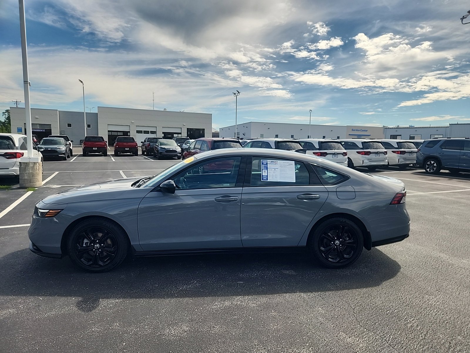 Used 2025 Honda Accord SE image 3