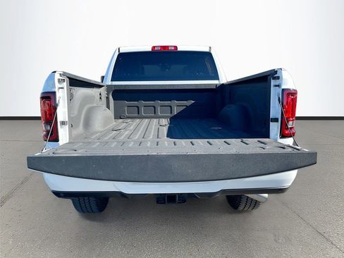 Used 2025 RAM 2500 Big Horn image 24