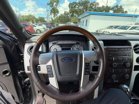 Used 2010 Ford F150 Lariat RWD image 31