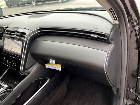 Used 2023 Hyundai Tucson Limited AWD/4WD image 13