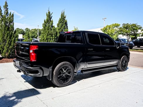 Used 2026 Chevrolet Silverado 1500 High Country w/ Midnight Edition AWD/4WD image 11