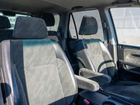 Used 2003 Honda CR-V EX image 25