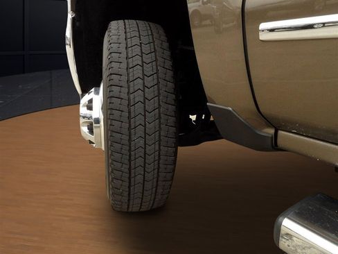 Used 2015 Chevrolet Silverado 3500 LTZ w/ Duramax Plus Package image 8