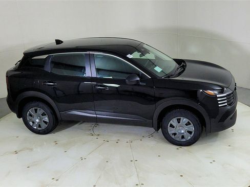 New 2026 Nissan Kicks S FWD image 23