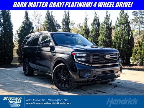 Used 2025 Ford Expedition Platinum w/ Stealth Appearance Package image 1