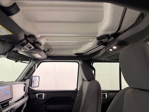 Used 2025 Jeep Wrangler Unlimited Sport S 4xe image 22