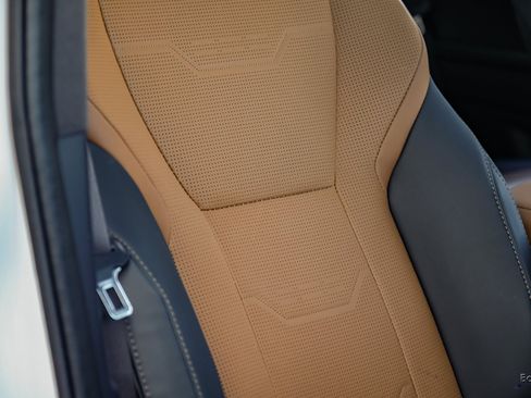 Used 2025 Lexus GX 550 image 45