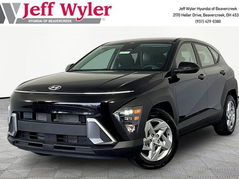 Certified 2026 Hyundai Kona SE FWD image 1