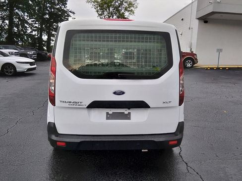 Used 2023 Ford Transit Connect XLT FWD image 5