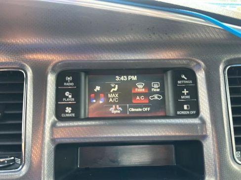 Used 2014 Dodge Charger SE RWD image 37