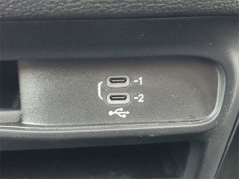 New 2026 Chrysler Pacifica Select w/ S Appearance Package image 27