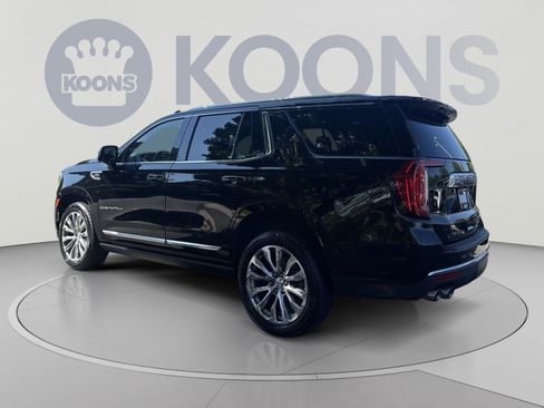 Used 2021 GMC Yukon Denali w/ Denali Premium Package AWD/4WD image 4