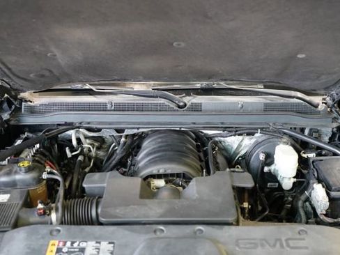 Used 2017 GMC Yukon XL Denali AWD/4WD image 32