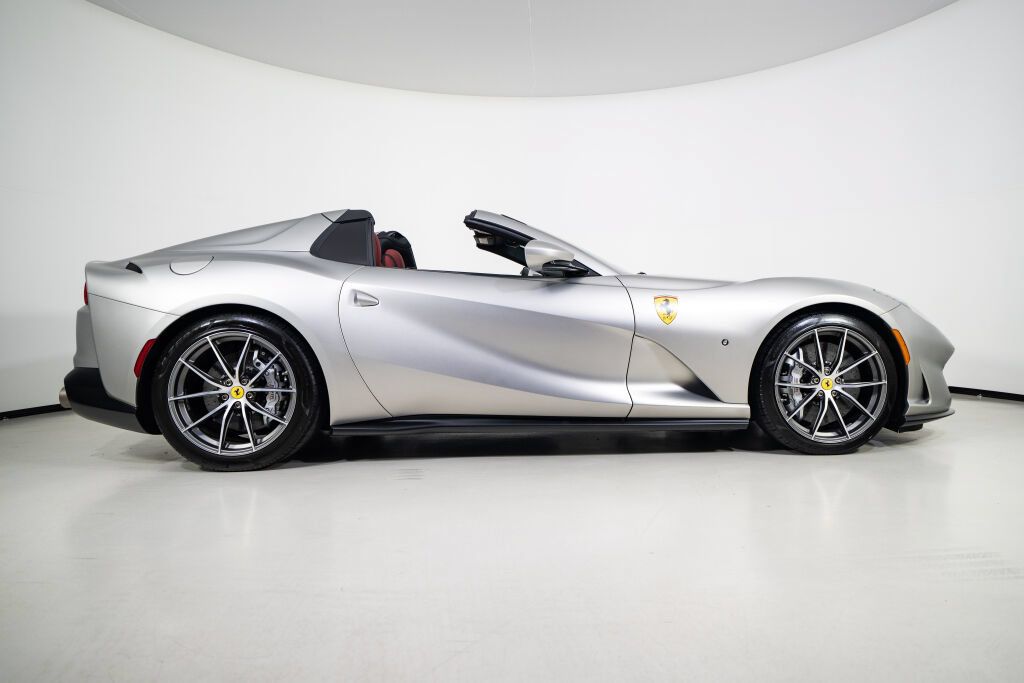 Certified 2022 Ferrari 812 GTS RWD image 17