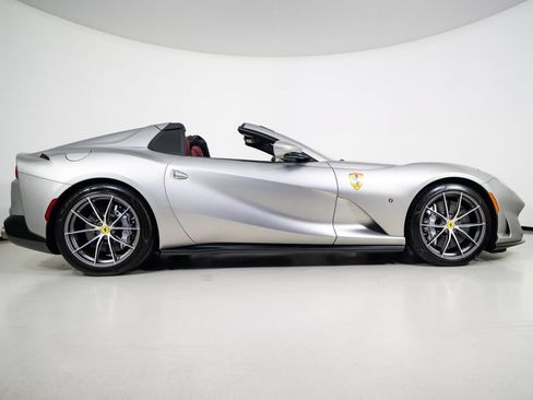 Certified 2022 Ferrari 812 GTS RWD image 17