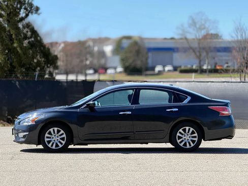 Used 2015 Nissan Altima 2.5 S w/ Power Driver Seat Package image 8