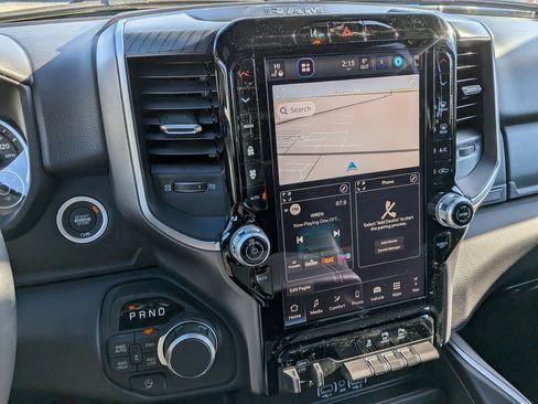 New 2026 RAM 1500 4x4 Crew Cab image 12