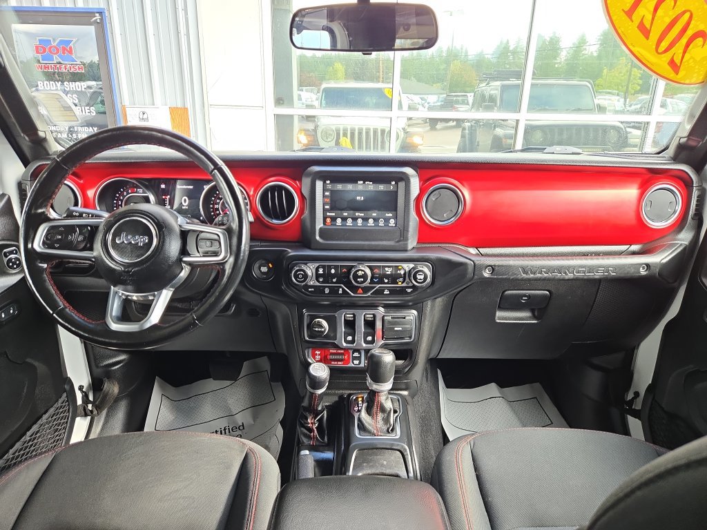 Used 2021 Jeep Wrangler Rubicon w/ Cold Weather Group AWD/4WD image 17