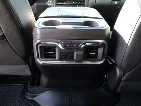 Used 2023 GMC Sierra 3500 Denali w/ Denali Black Diamond Edition image 26