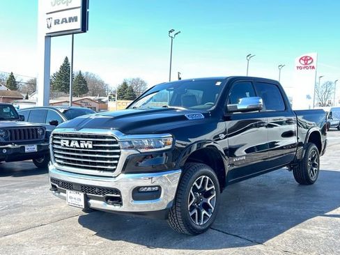 New 2026 RAM 1500 Laramie AWD/4WD image 5
