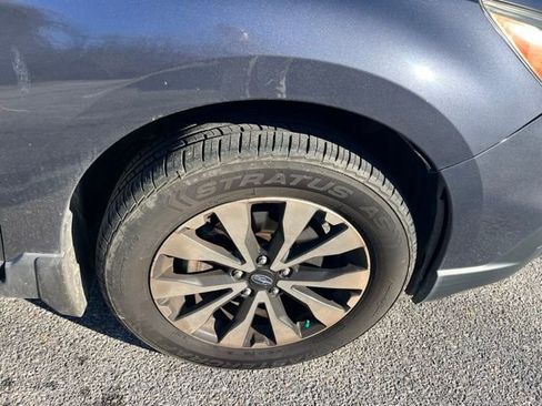 Used 2016 Subaru Outback 2.5i Limited image 10