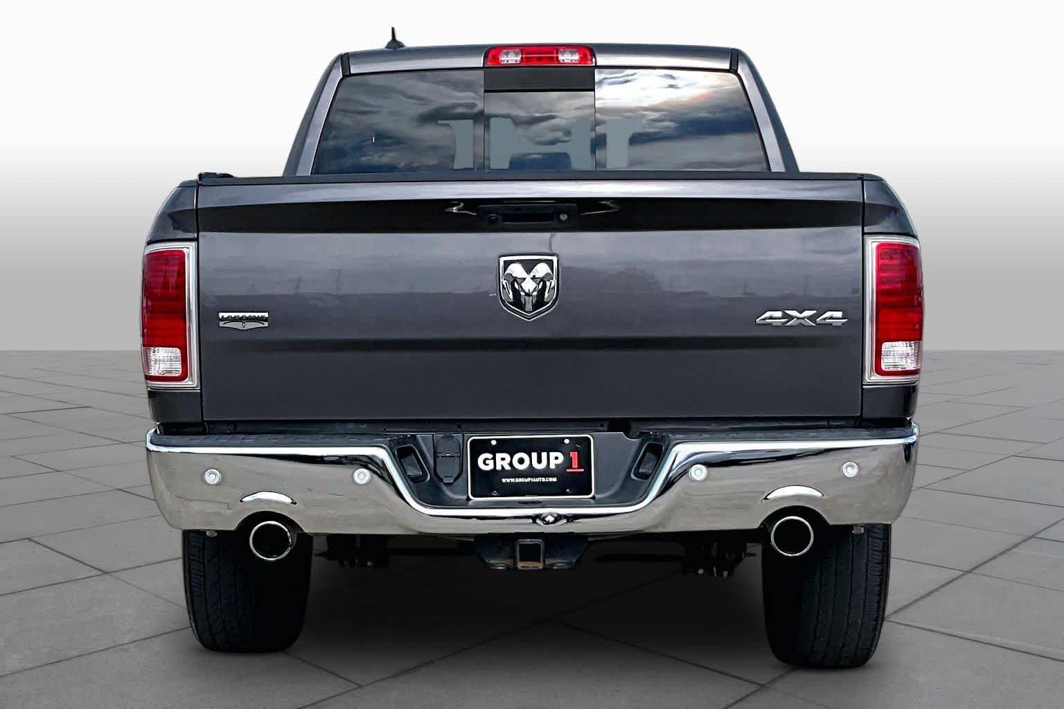 Used 2018 RAM 1500 Laramie w/ Convenience Group AWD/4WD image 5