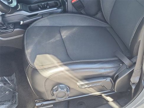 Used 2021 Jeep Gladiator Sport image 20