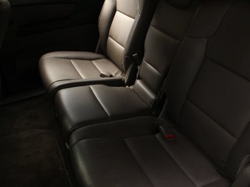 Used 2014 Honda Odyssey Touring image 19