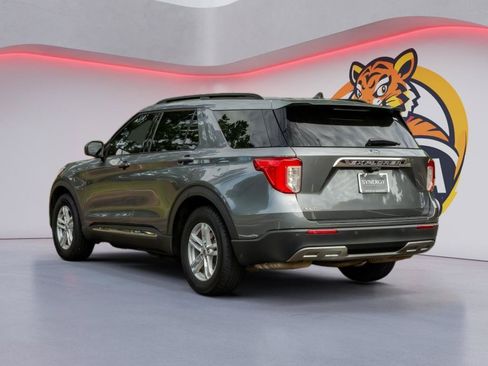 Used 2024 Ford Explorer XLT w/ Equipment Group 202A RWD image 7