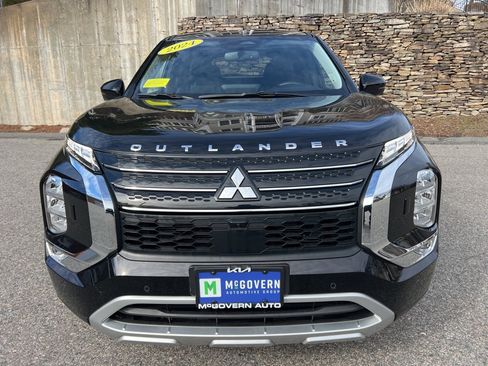 Used 2024 Mitsubishi Outlander SE image 8