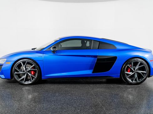 Used 2022 Audi R8 V10 performance image 16