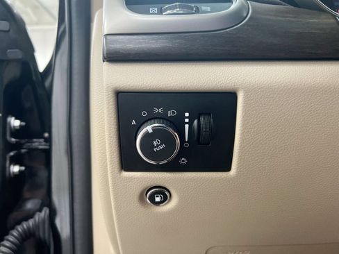 Used 2016 Jeep Grand Cherokee Laredo w/ Quick Order Package 23E AWD/4WD image 17