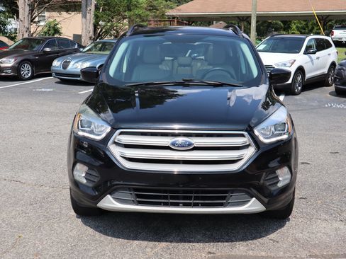 Used 2018 Ford Escape SEL AWD/4WD image 2