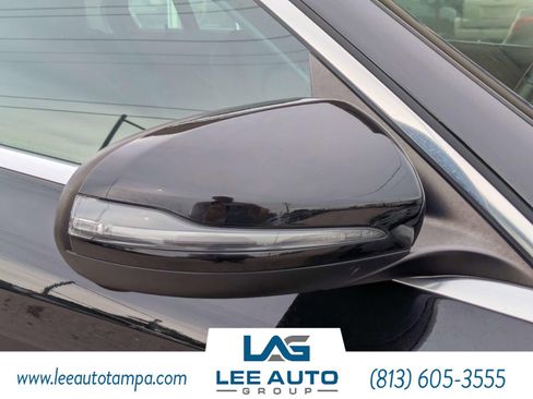 Used 2018 Mercedes-Benz C 300 4MATIC Sedan image 11