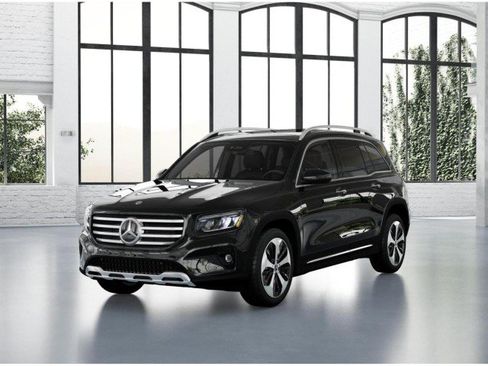 Certified 2025 Mercedes-Benz GLB 250 image 39