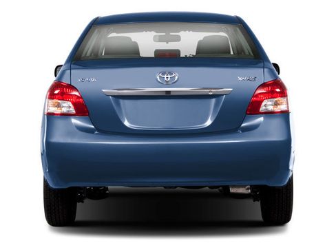 Used 2010 Toyota Yaris Sedan FWD image 5