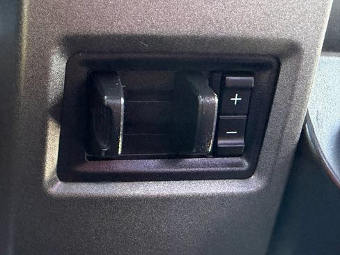 Used 2018 Ford F250 XL w/ Power Equipment Group AWD/4WD image 40